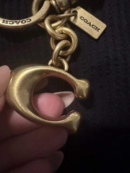 Coach Antique Gold 'C' Pendant Keychain Charm - Picture 2 of 4